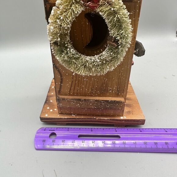 Enesco vintage Wooden Christmas musical outhouse decor - Picture 10 of 10